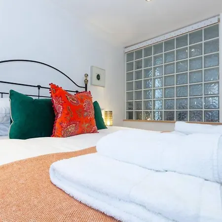 Apartment In The Heart Of The City Centre, Live Like A Local Oxford Exterior foto