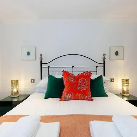 Apartment In The Heart Of The City Centre, Live Like A Local Oxford Exterior foto