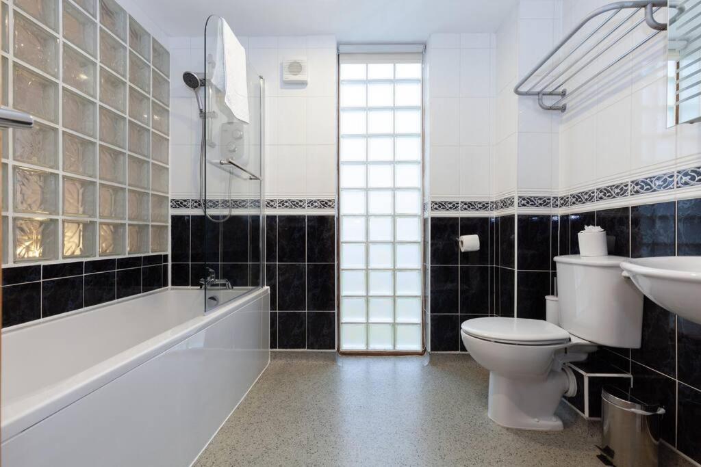 In The Heart Of The Centre, Live Like A Local Apartment Oxford