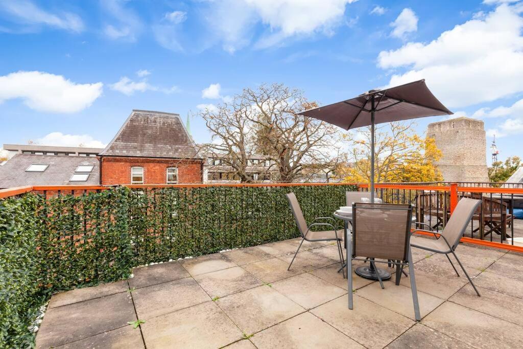 In The Heart Of The Centre, Live Like A Local Oxford