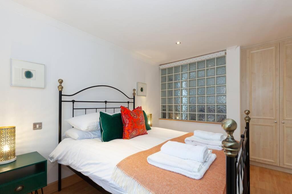 Apartment In The Heart Of The Centre, Live Like A Local